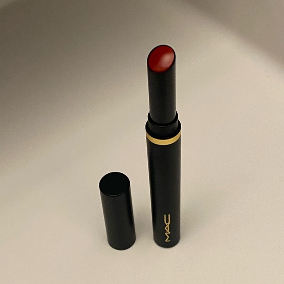 NWOT Mac Cosmetics POWDER KISS VELVET BLUR SLIM STICK - Picture 5 of 6